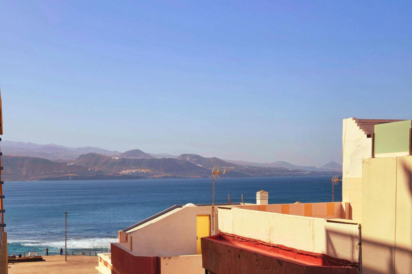Casita Canaria Playa Beachfront Access & Lateral Ocean View With Terrace Las Palmas / Gran Canaria